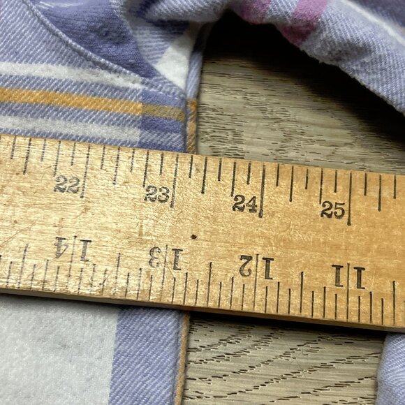 Cakeworthy x Disney Daisy Duck Flannel Shirt Womens Large White Purple Plaid - Picture 8 of 13